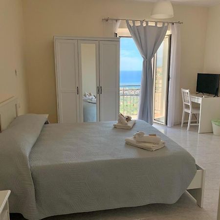 Apartament Il Nido Delle Rondini Formia Zewnętrze zdjęcie