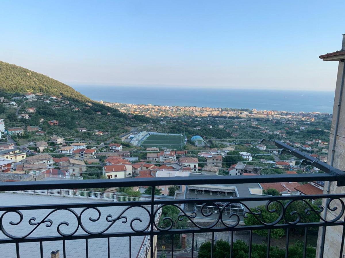 Apartament Il Nido Delle Rondini Formia Zewnętrze zdjęcie