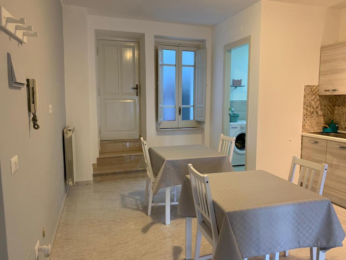 Apartament Il Nido Delle Rondini Formia Zewnętrze zdjęcie