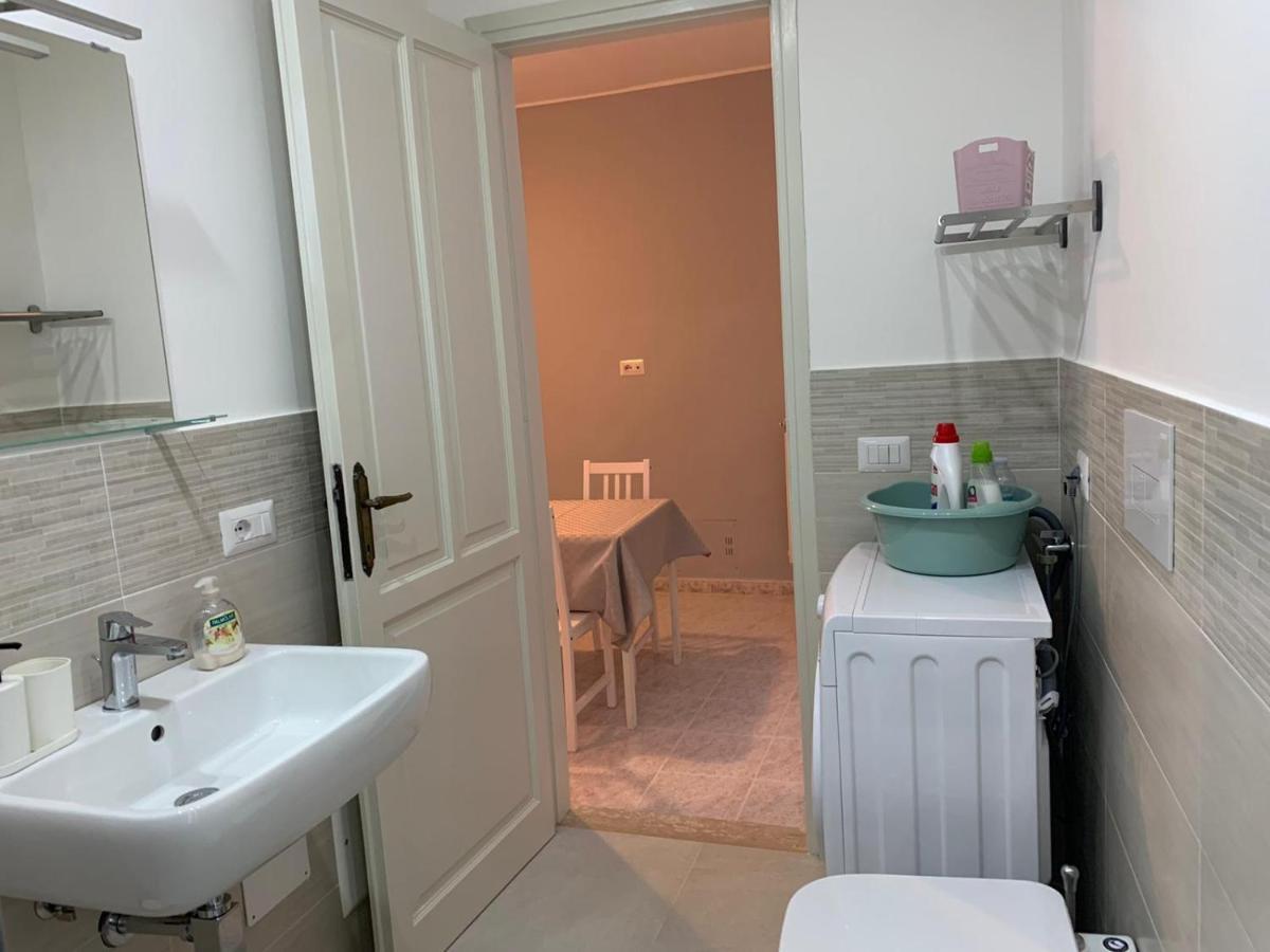 Apartament Il Nido Delle Rondini Formia Zewnętrze zdjęcie